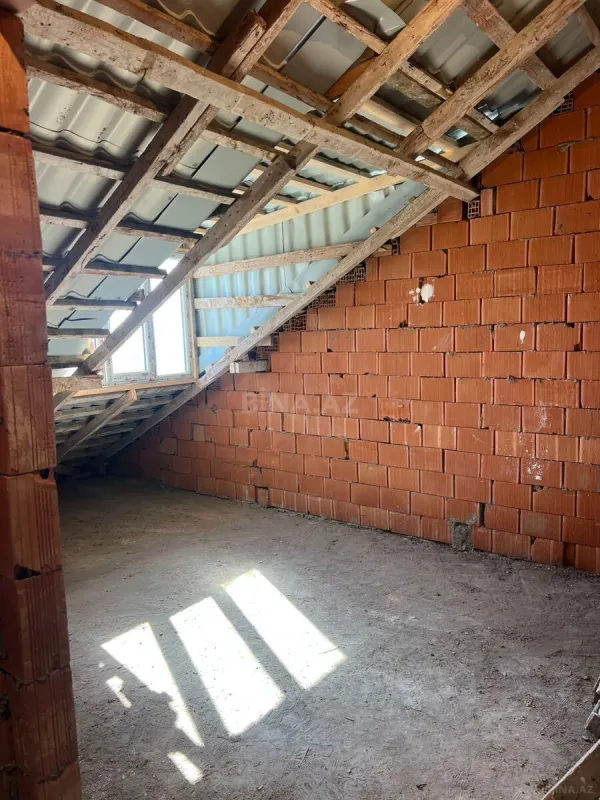 Satılır 2 otaqlı mənzil 73 m²