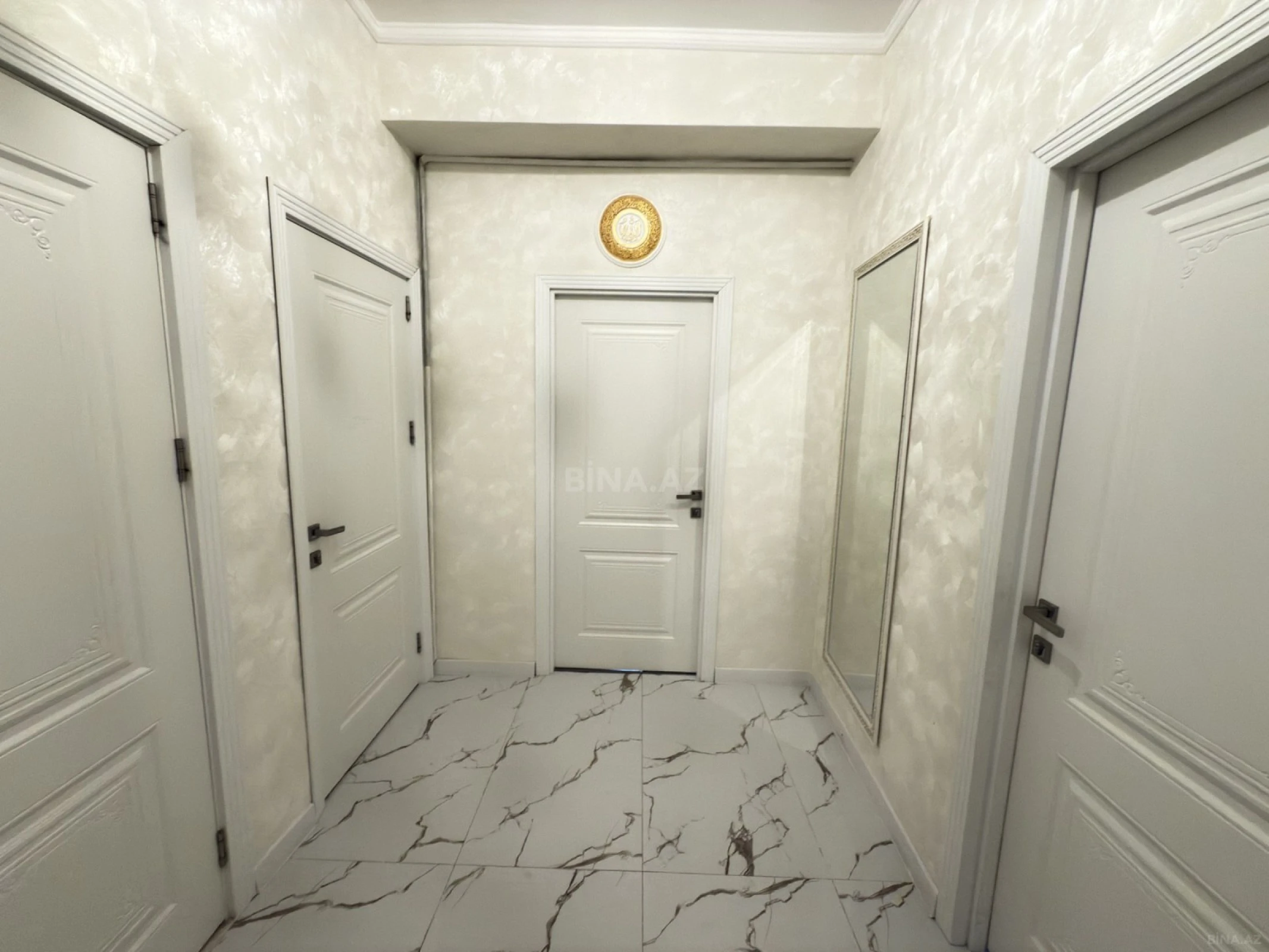 Satılır 2 otaqlı mənzil 60 m²