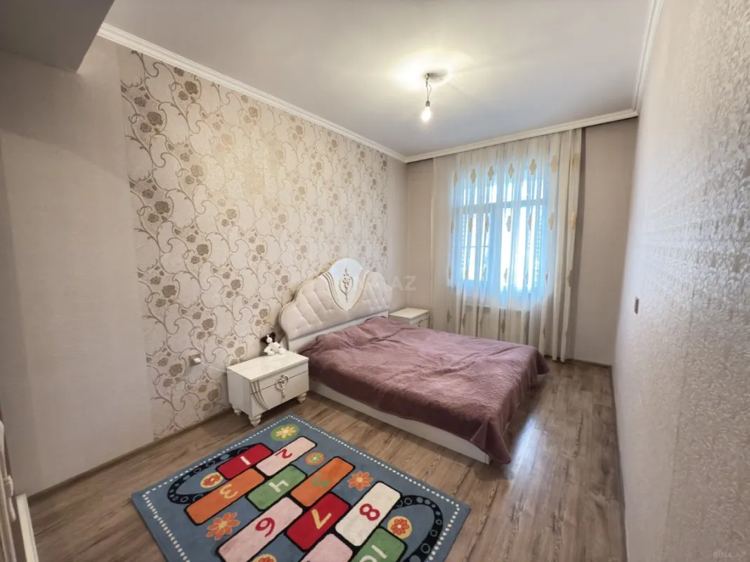 Satılır 2 otaqlı mənzil 60 m²