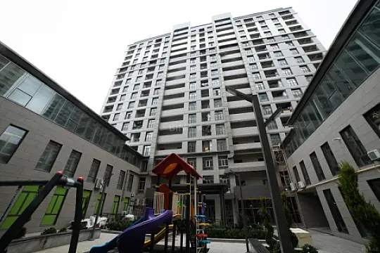 Kirayə verilir 3 otaqlı mənzil 65 m² — Bakı 3 otaq 65.00 m²