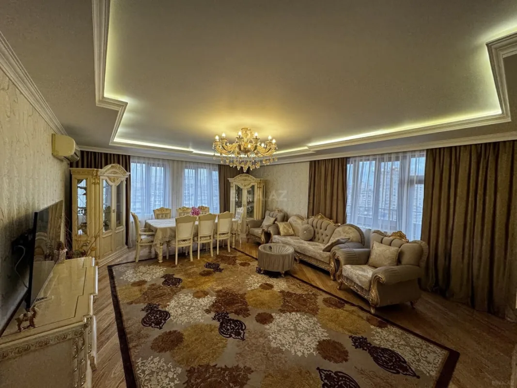 Kirayə verilir 3 otaqlı mənzil 140 m²