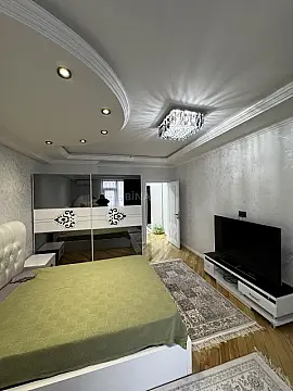 Kirayə verilir 3 otaqlı mənzil 140 m²