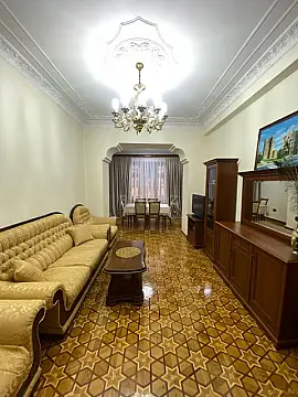 Kirayə verilir 3 otaqlı mənzil 95 m² — Bakı, Sahil qəs. 3 otaq 95.00 m²