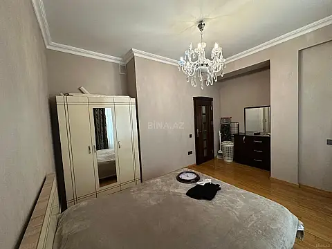Kirayə verilir 2 otaqlı mənzil 90 m²