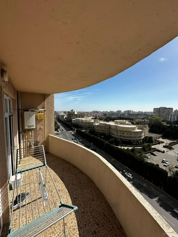 Satılır 1 otaqlı mənzil 55 m²