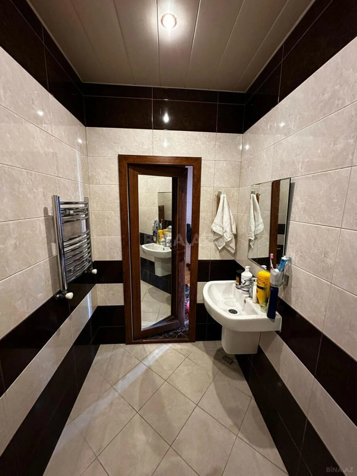 Satılır 1 otaqlı mənzil 55 m²