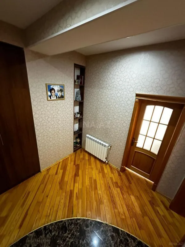 Satılır 1 otaqlı mənzil 55 m²