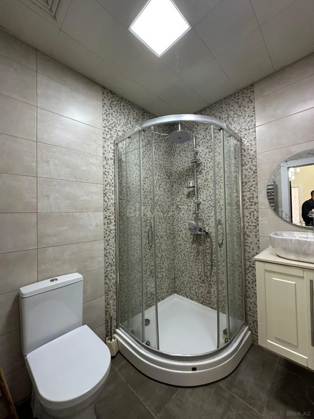 Satılır 2 otaqlı mənzil 75 m²