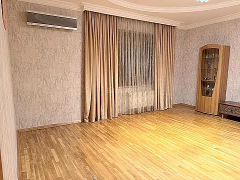 Satılır 3 otaqlı mənzil 121 m² — Bakı, Xətai 3 otaq 121.00 m²