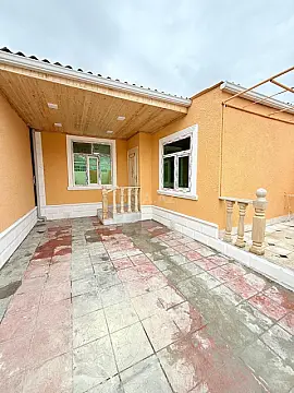 Satılır 4 otaqlı həyət evi 100 m² — Xırdalan 4 otaq 100.00 m²