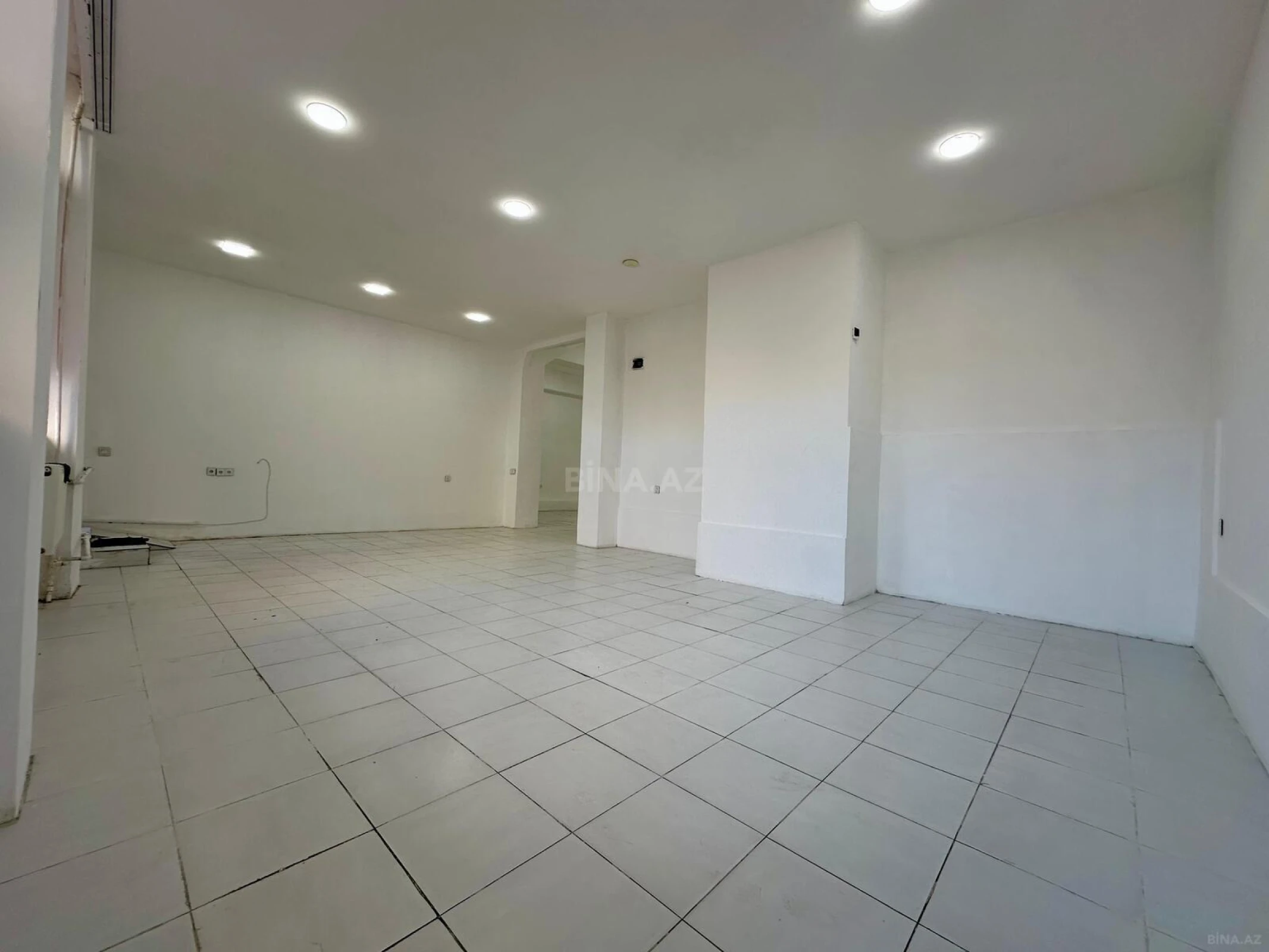 Kirayə verilir obyekt 130 m²