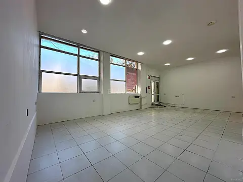 Kirayə verilir obyekt 130 m² — Bakı, Qaraçuxur 130.00 m²