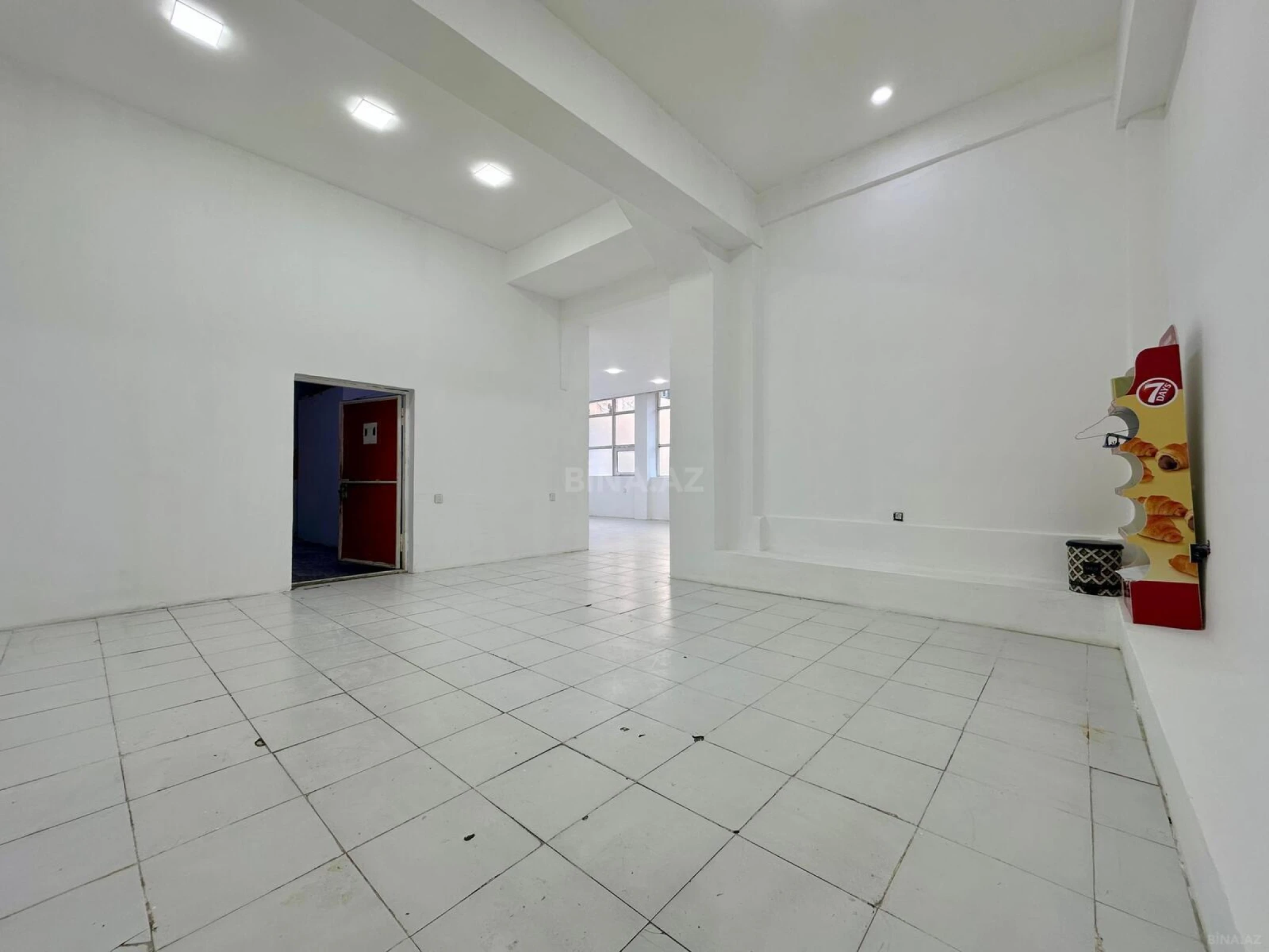 Kirayə verilir obyekt 130 m²