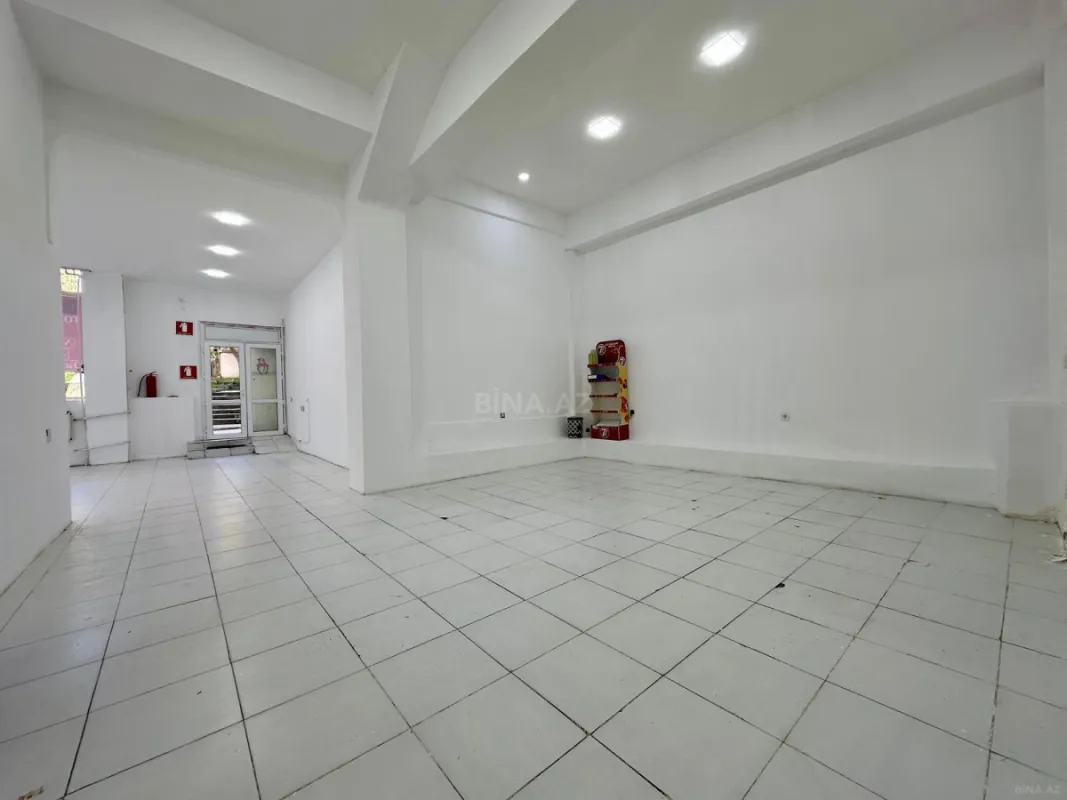 Kirayə verilir obyekt 130 m²