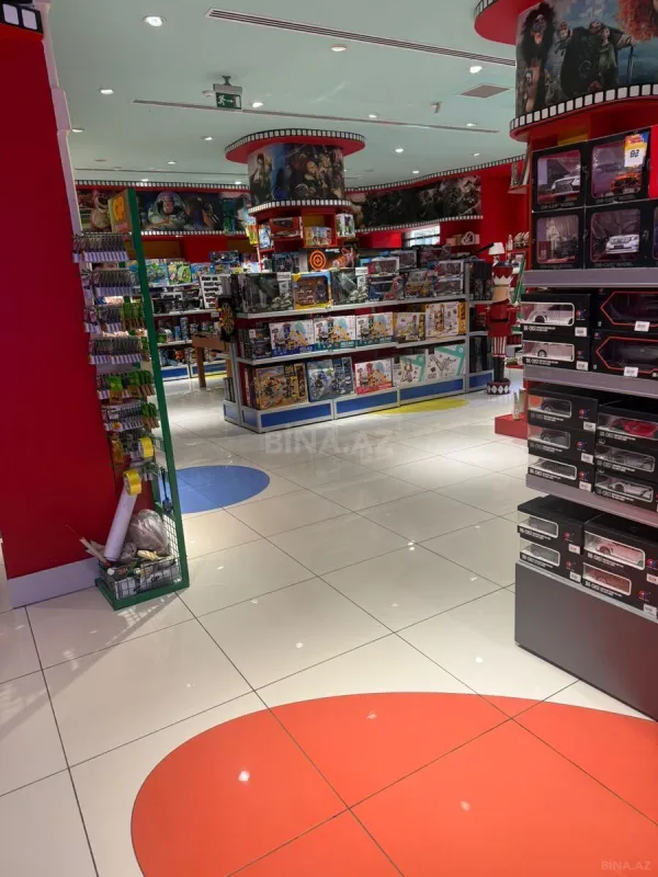 Kirayə verilir obyekt 170 m²