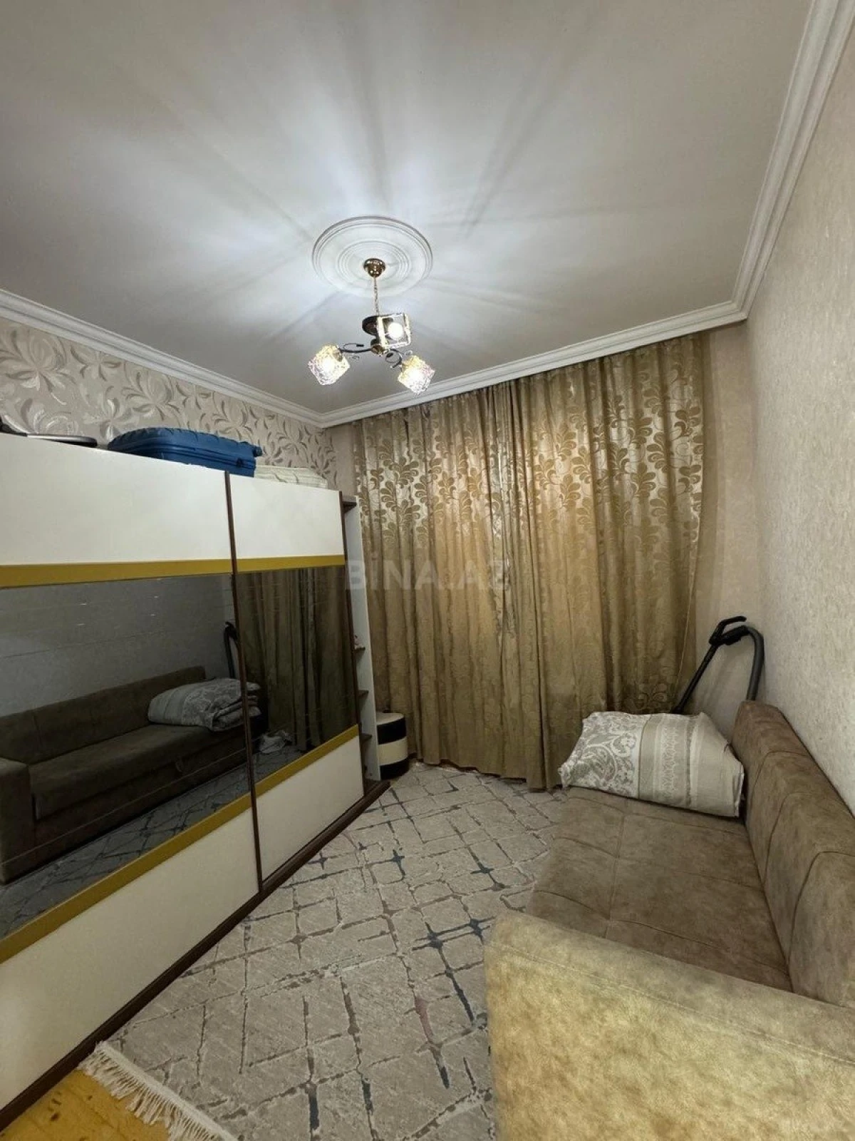 Satılır 4 otaqlı həyət evi 120 m²