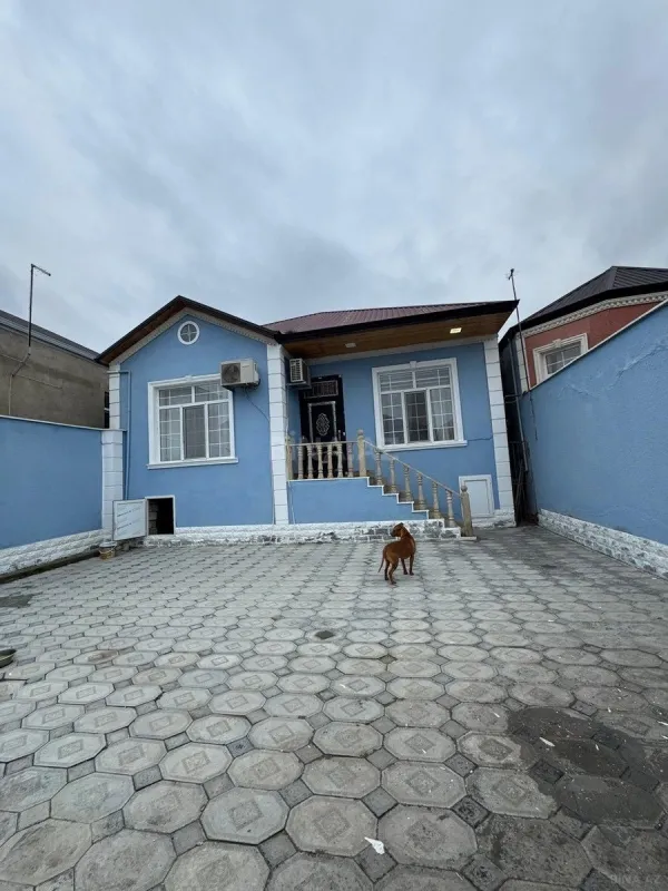 Satılır 4 otaqlı həyət evi 120 m²