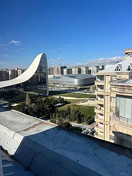 Satılır 3 otaqlı mənzil 103 m²