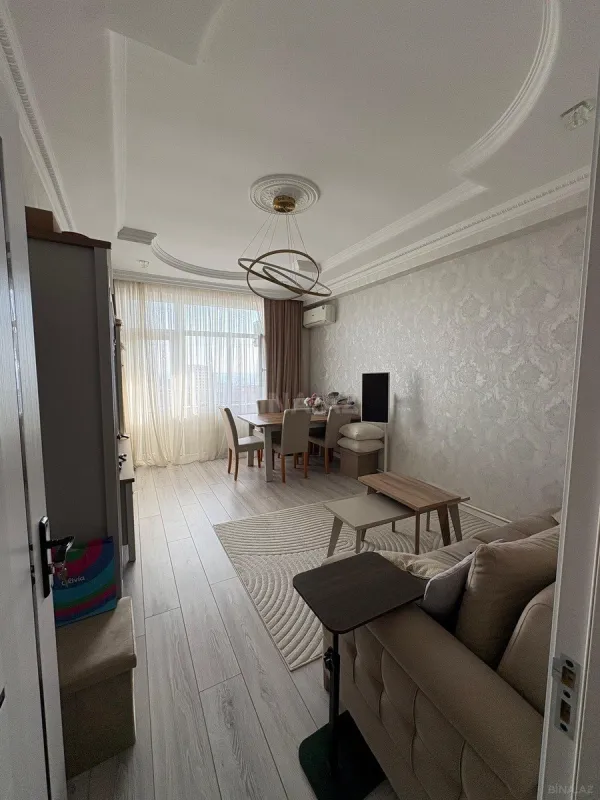 Satılır 2 otaqlı mənzil 55 m²