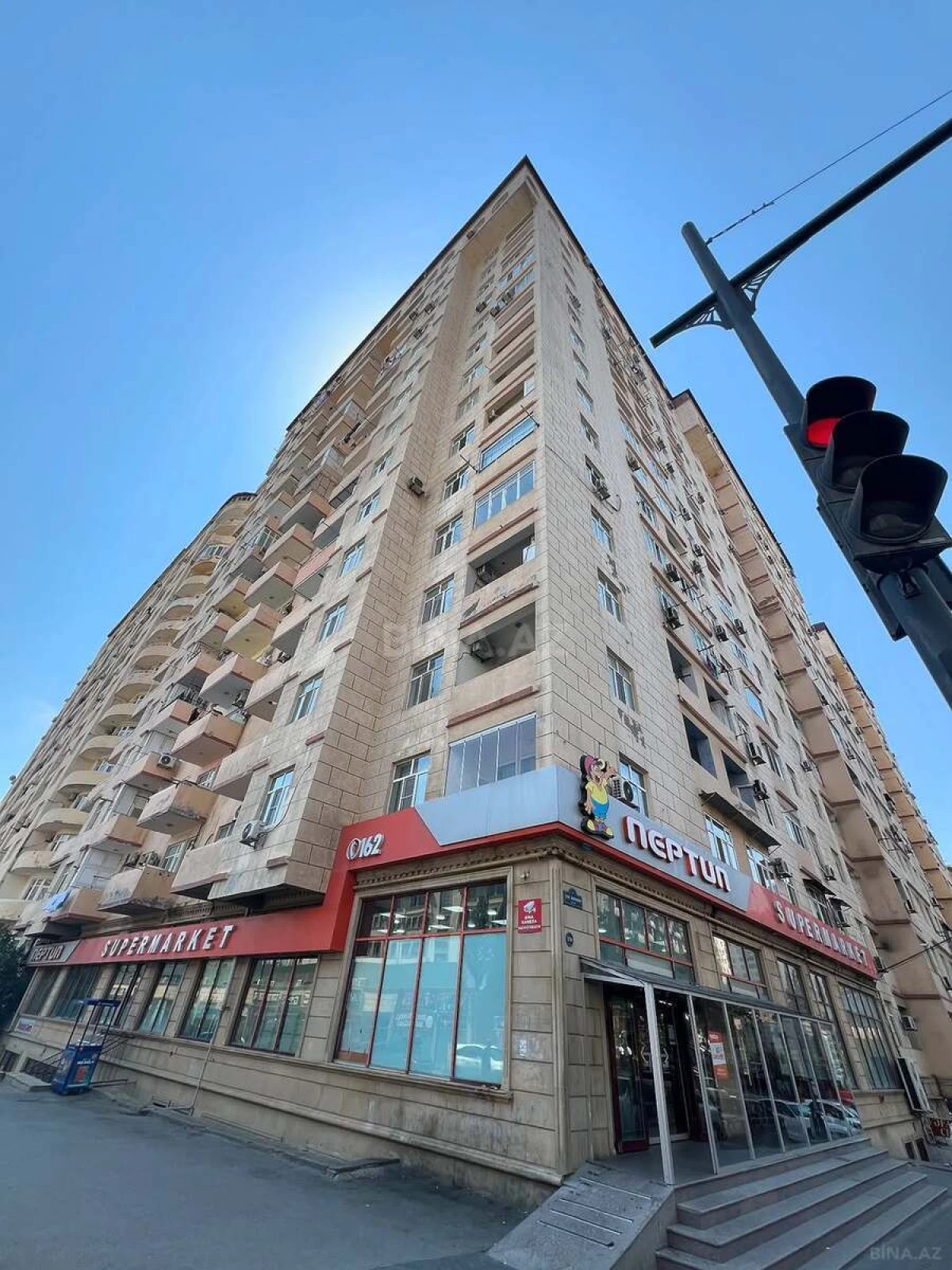 Satılır 2 otaqlı mənzil 55 m²
