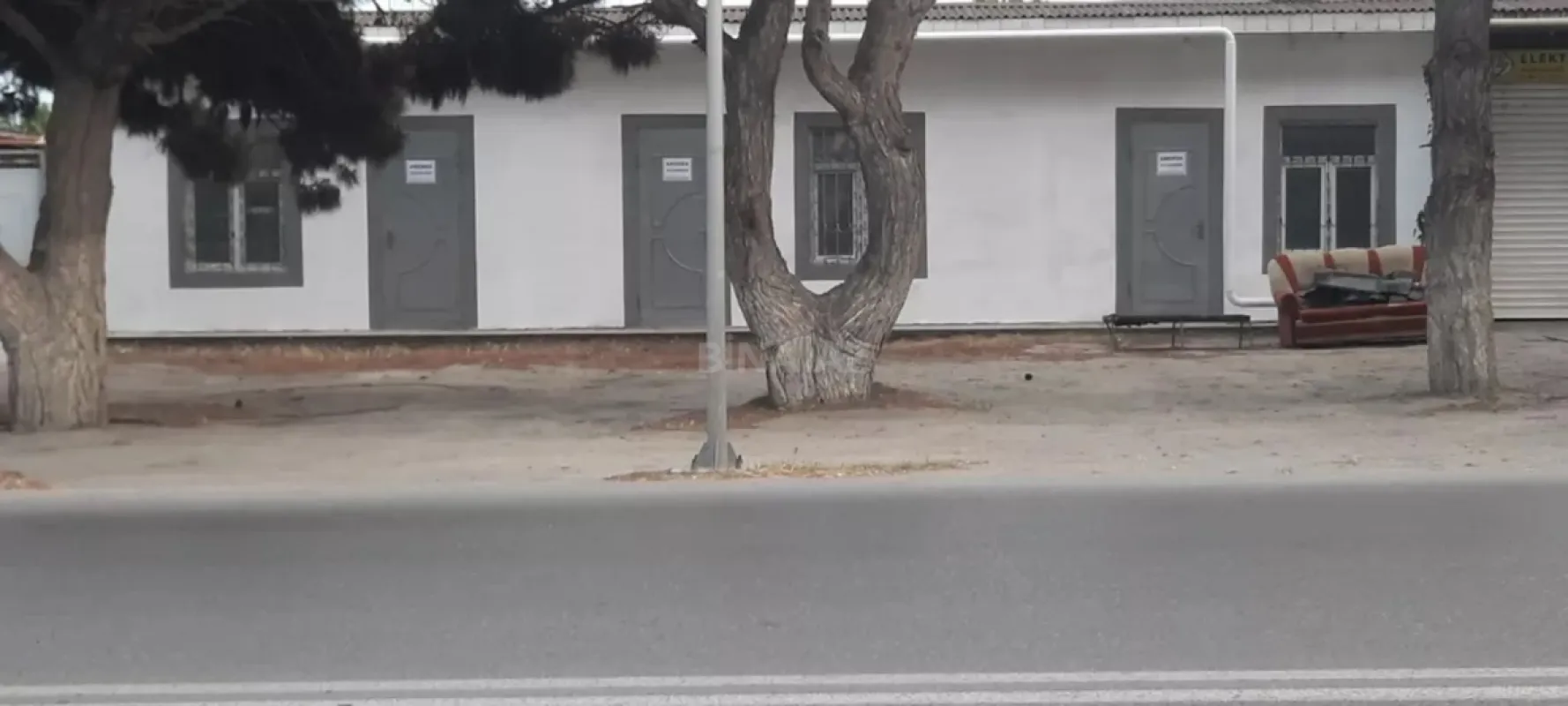 Satılır obyekt 480 m²