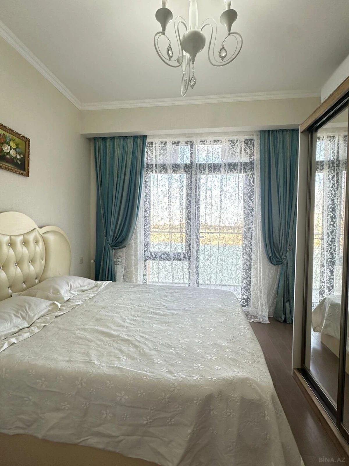 Kirayə verilir 2 otaqlı mənzil 60 m²