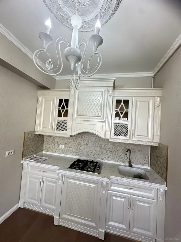 Kirayə verilir 2 otaqlı mənzil 60 m²