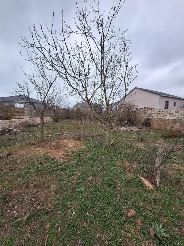 Satılır torpaq sahəsi 10 m²