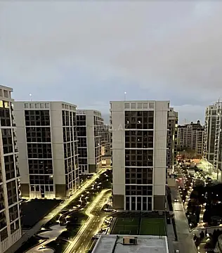 Satılır 4 otaqlı mənzil 172.8 m²