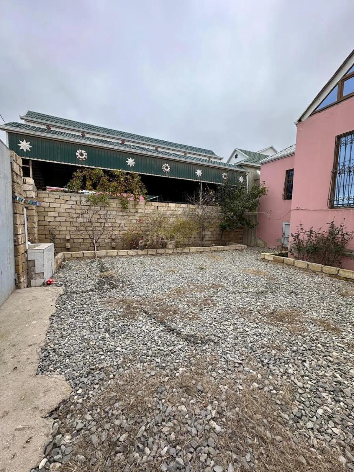 Satılır 3 otaqlı həyət evi 130 m²