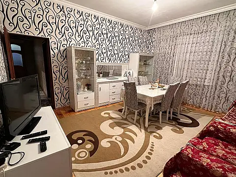 Satılır 3 otaqlı həyət evi 130 m²