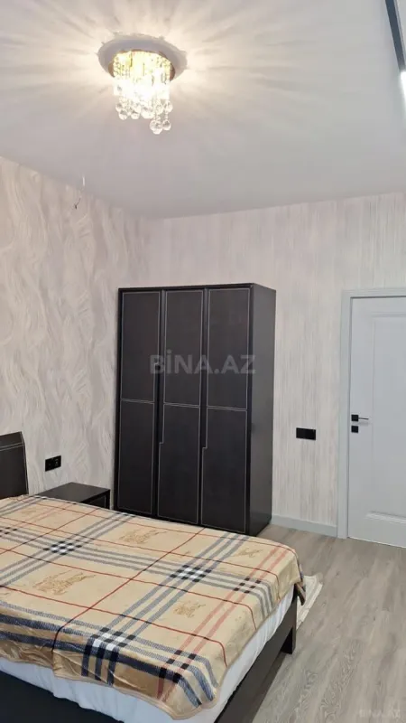 Kirayə verilir 4 otaqlı mənzil 190 m²