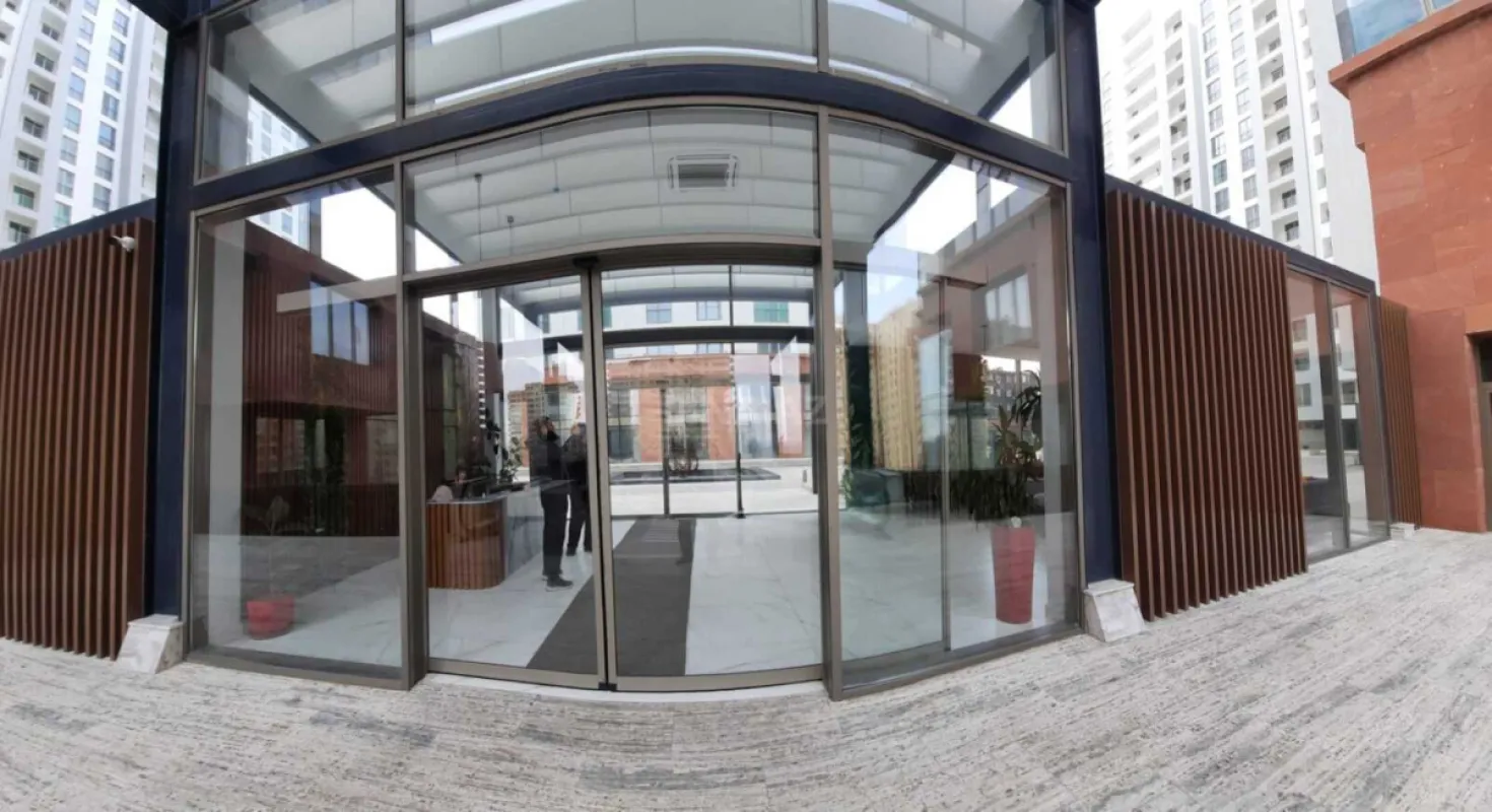 Kirayə verilir 2 otaqlı mənzil 55 m²