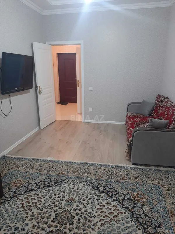 Satılır 2 otaqlı mənzil 74 m²
