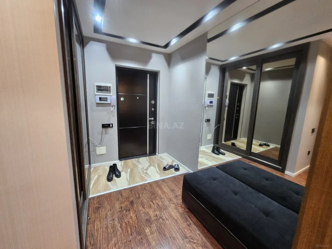 Kirayə verilir 2 otaqlı mənzil 70 m²