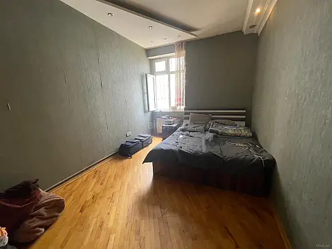 Satılır 3 otaqlı mənzil 90 m²