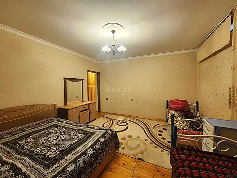 Kirayə verilir 2 otaqlı həyət evi 80 m²
