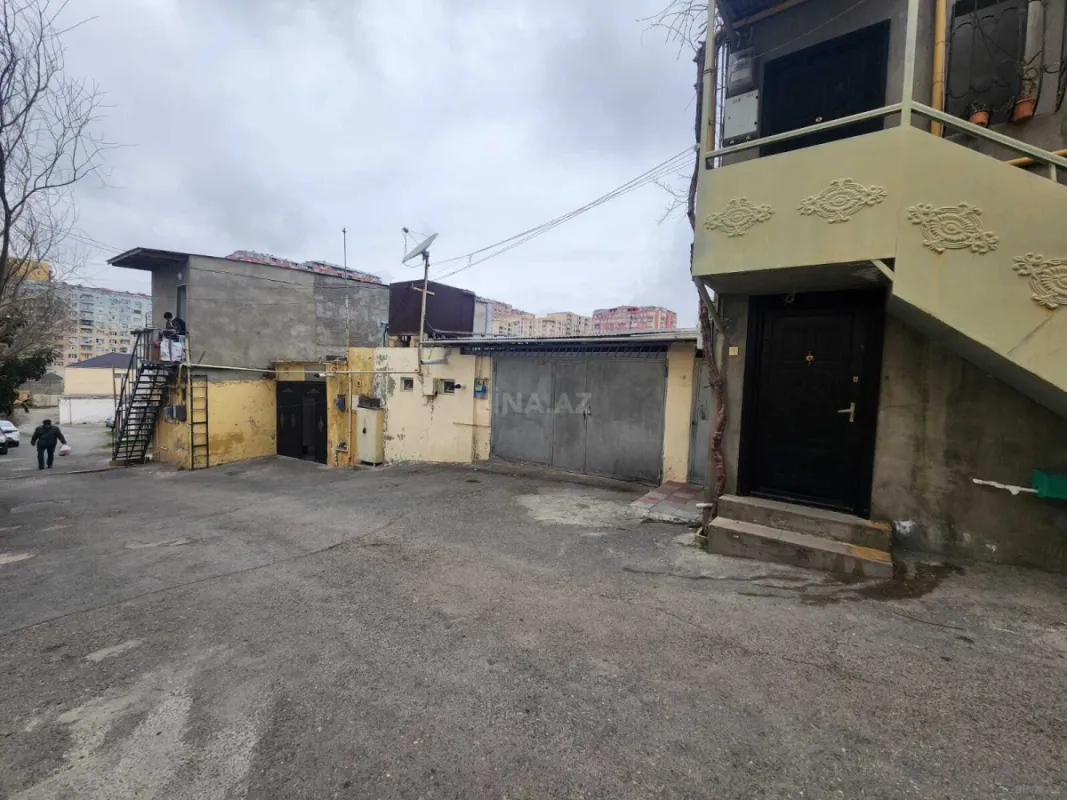 Kirayə verilir 2 otaqlı həyət evi 80 m²