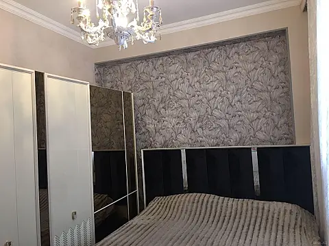 Satılır 2 otaqlı mənzil 65 m²