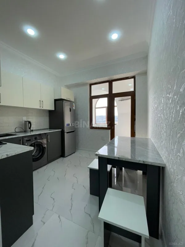 Kirayə verilir 3 otaqlı mənzil 90 m²