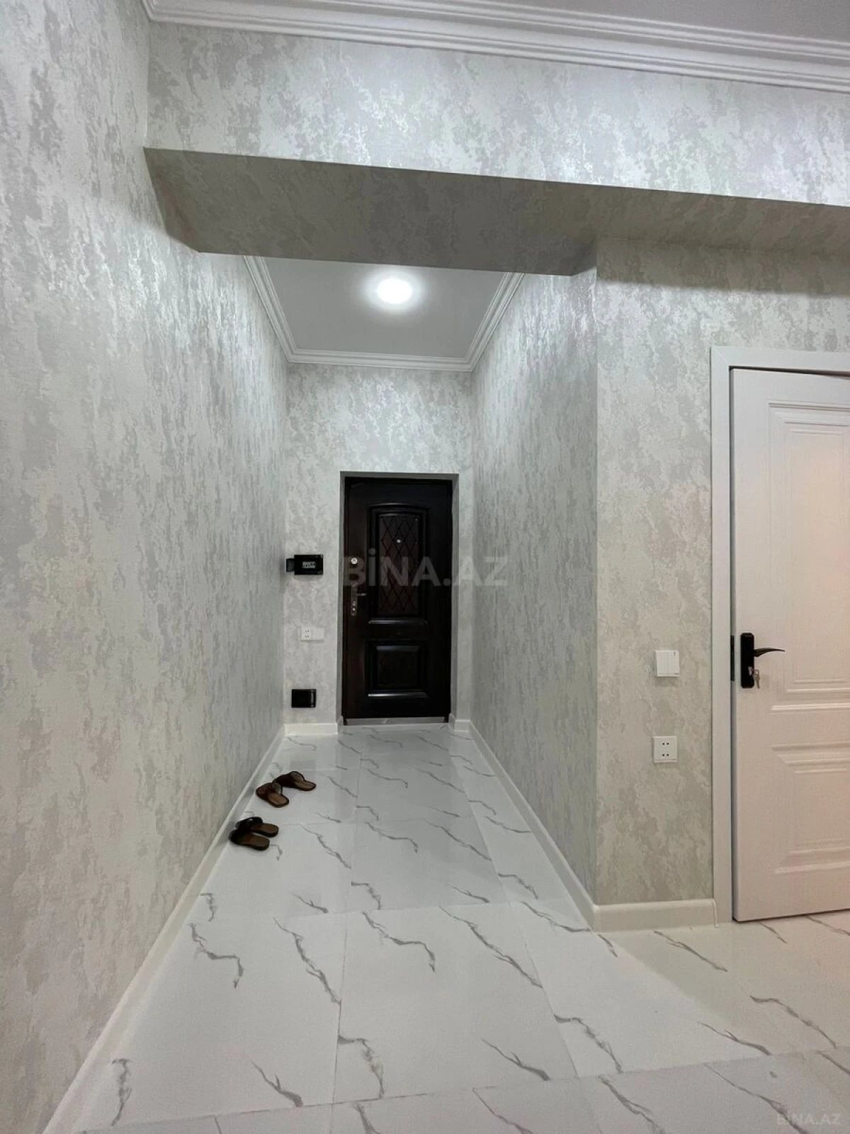 Kirayə verilir 3 otaqlı mənzil 90 m²