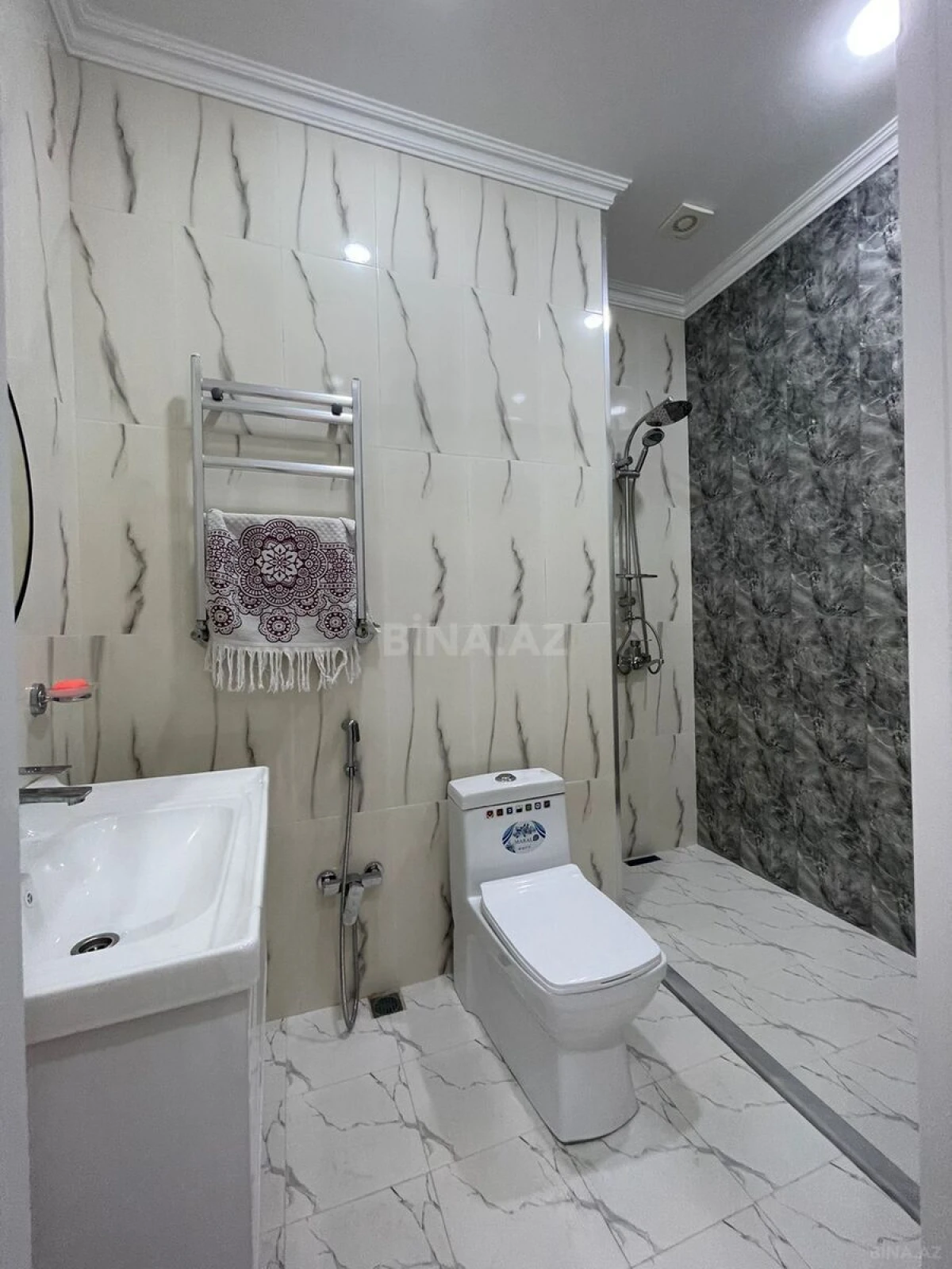 Kirayə verilir 3 otaqlı mənzil 90 m²