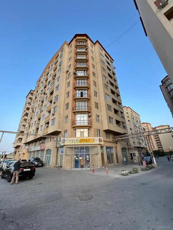 Satılır 3 otaqlı mənzil 120 m²