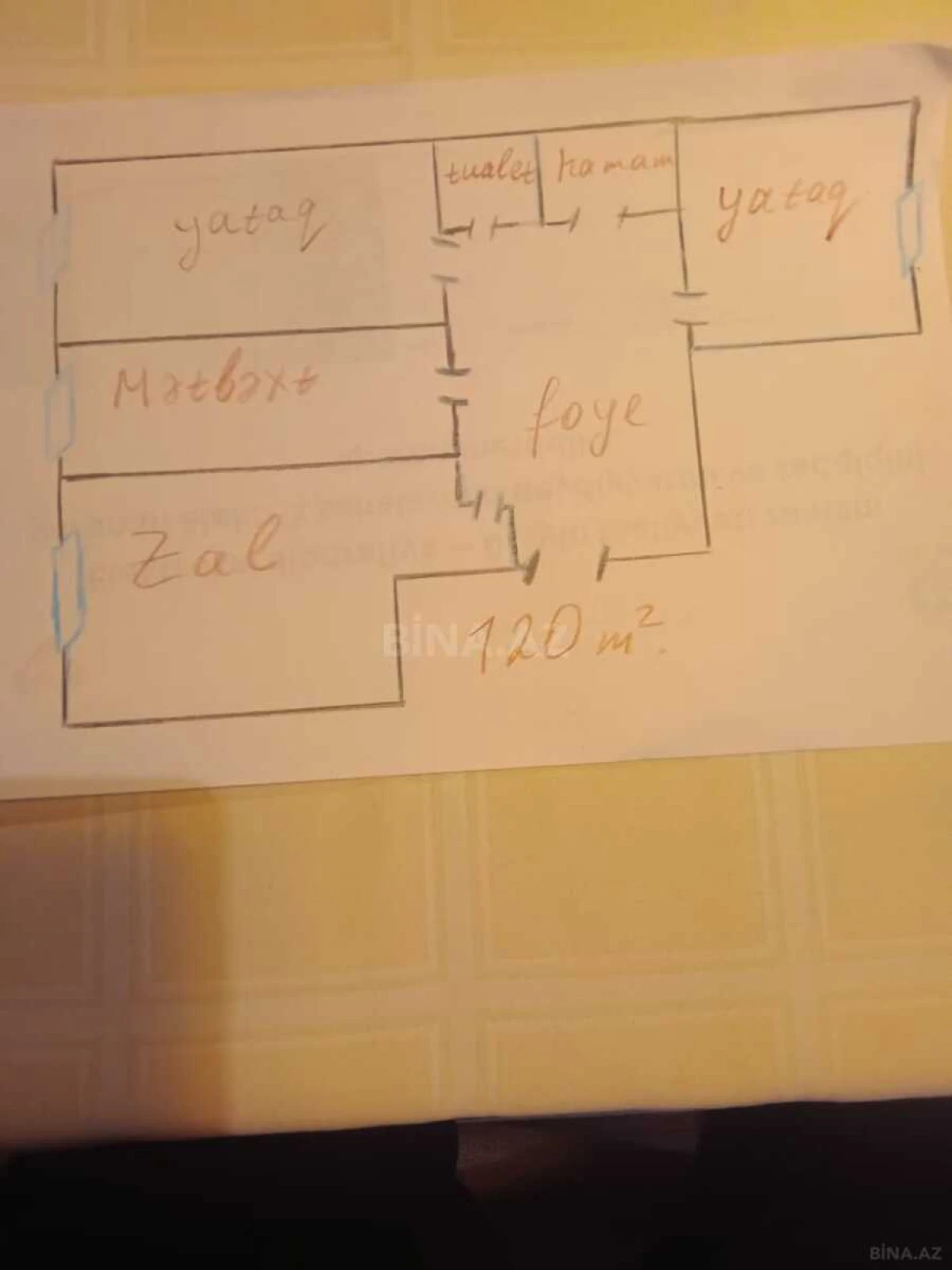 Satılır 3 otaqlı mənzil 120 m²