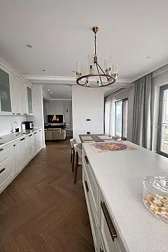 Kirayə verilir 2 otaqlı mənzil 72 m²