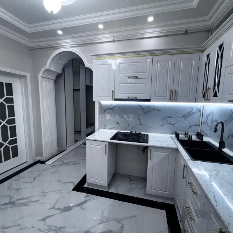 Satılır 2 otaqlı mənzil 70 m²