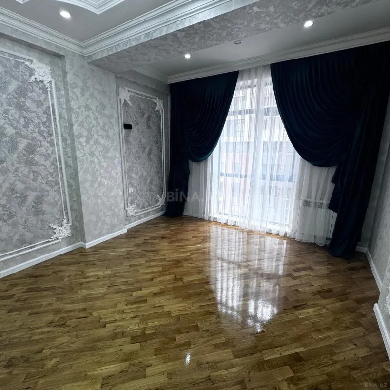Satılır 2 otaqlı mənzil 70 m²