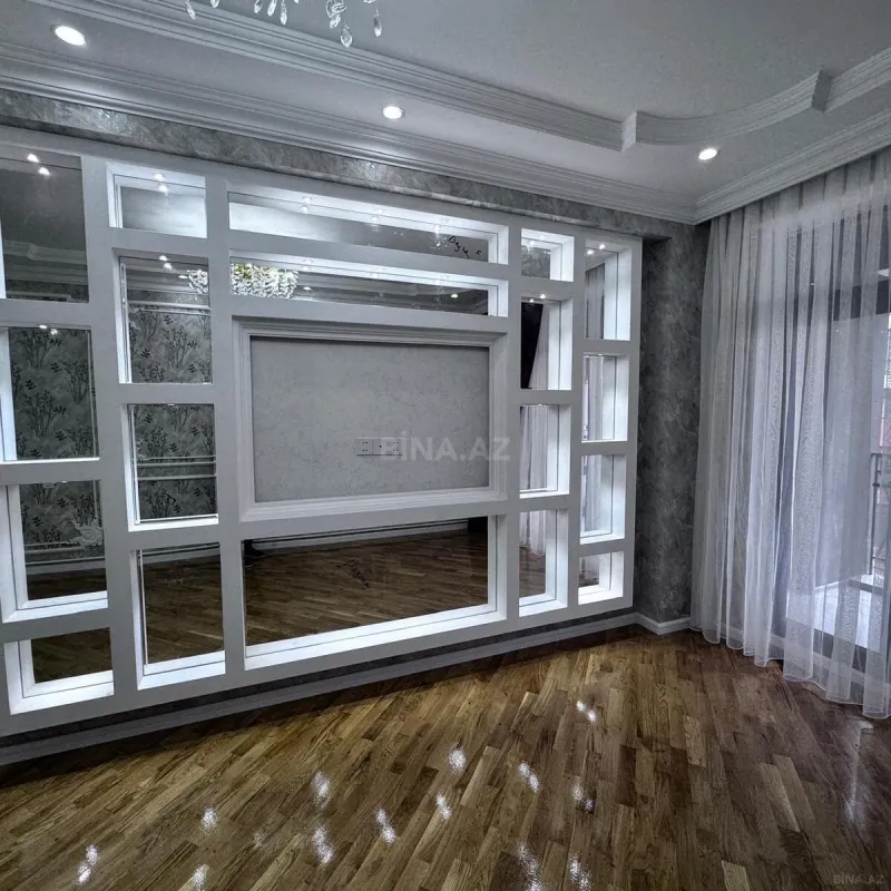 Satılır 2 otaqlı mənzil 70 m²