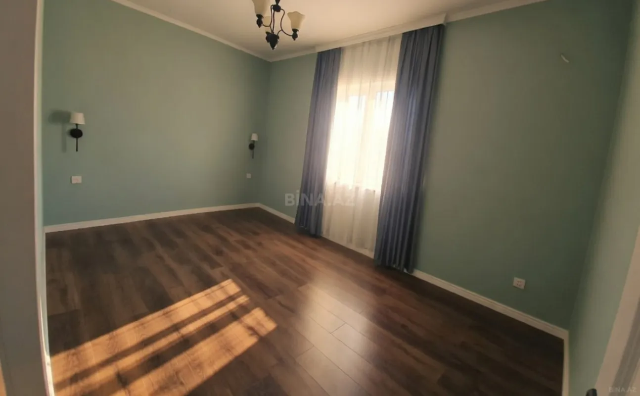 Satılır 4 otaqlı həyət evi 155 m²