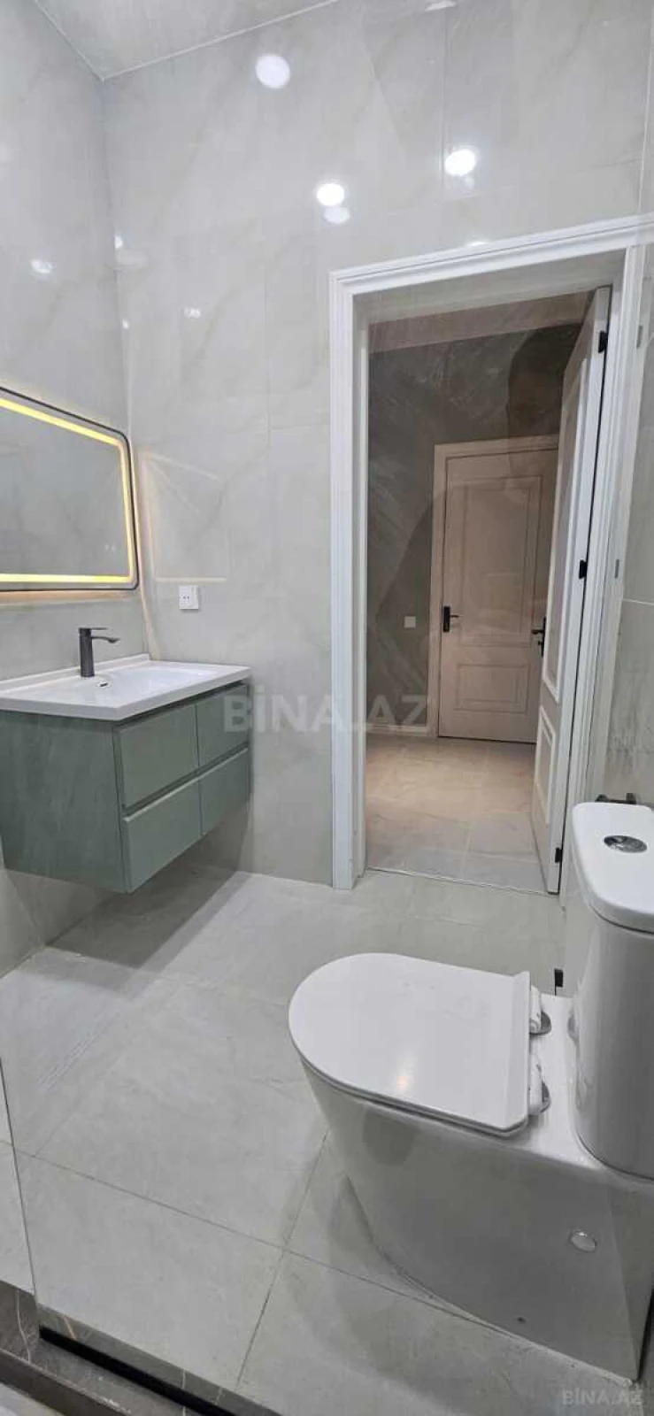 Satılır 4 otaqlı həyət evi 155 m²